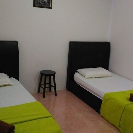 Tok Man Inn Langkawi Exteriör bild