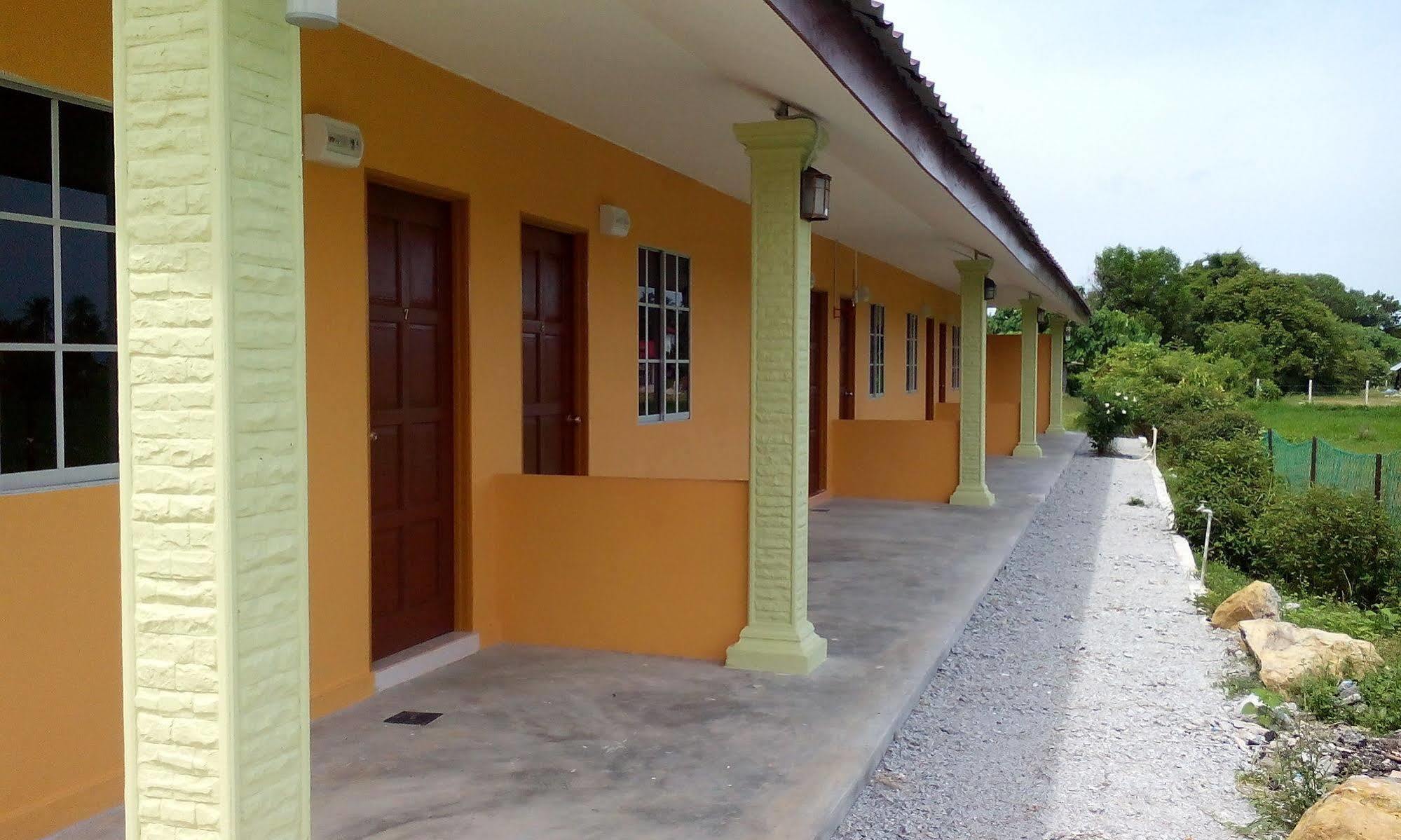 Tok Man Inn Langkawi Exteriör bild